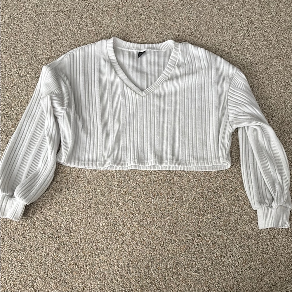 SHEIN Cream Ribbed 3/4 Sleeve Crop Top